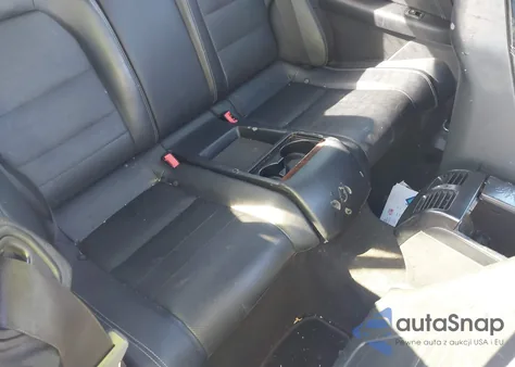 2014 Mercedes-Benz E 350 z USA, uszkodzony, nr VIN WDDKJ5KB6EF238107